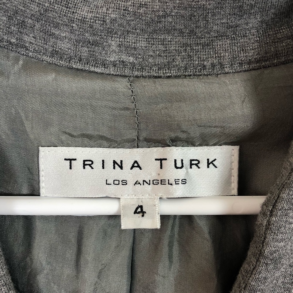 Trina Turk Short Sleeve Dress w/ Lace Bottom - Picture 4 of 5